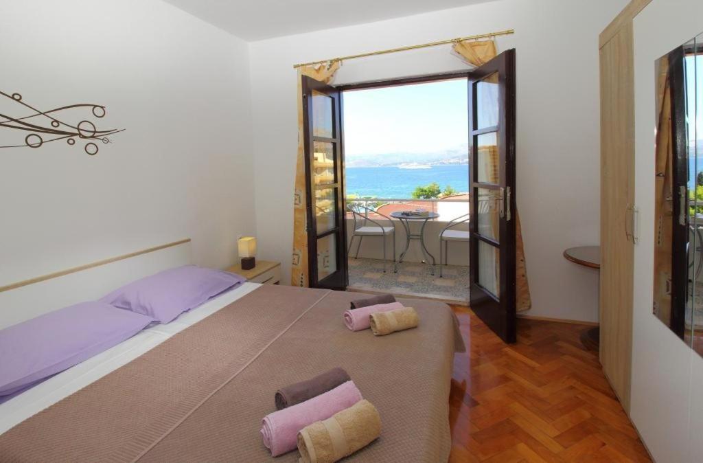 Apartments Dubreta تْسافتات الغرفة الصورة